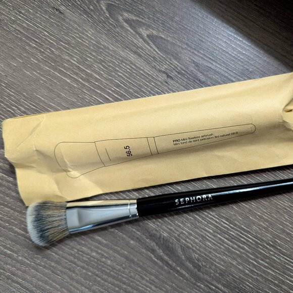 Sephora Mini brush 56.5 - Picture 1 of 6